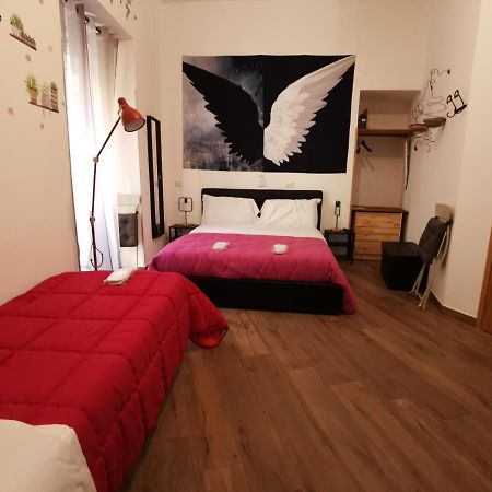 Napoli Centro Studios Extérieur photo