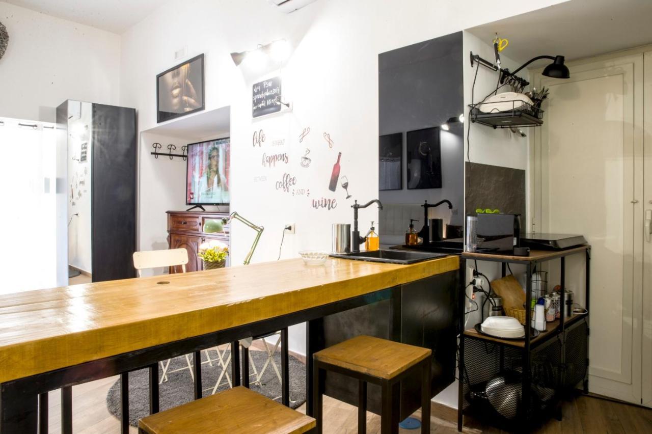 Napoli Centro Studios Extérieur photo