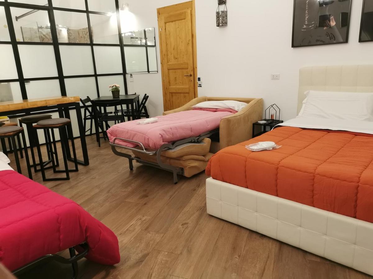 Napoli Centro Studios Extérieur photo