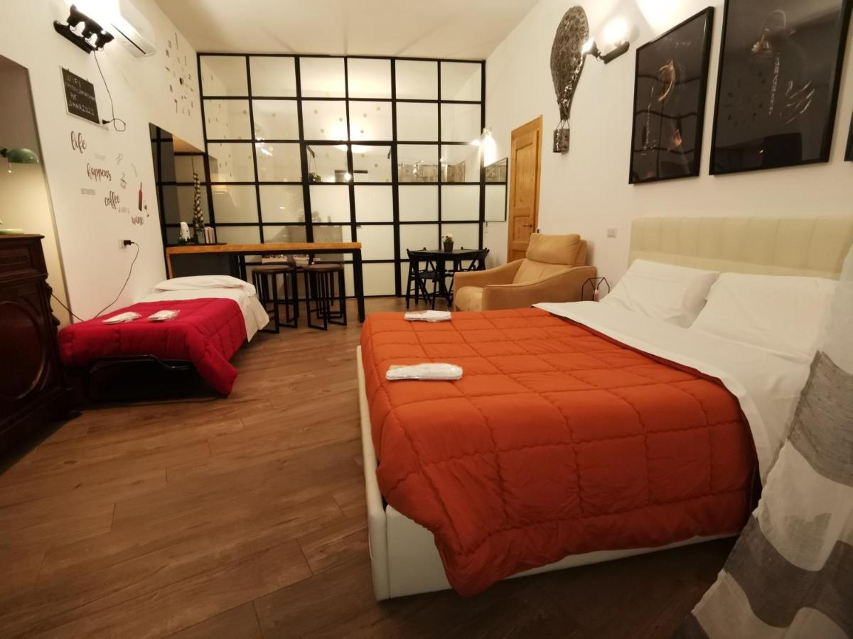 Napoli Centro Studios Extérieur photo